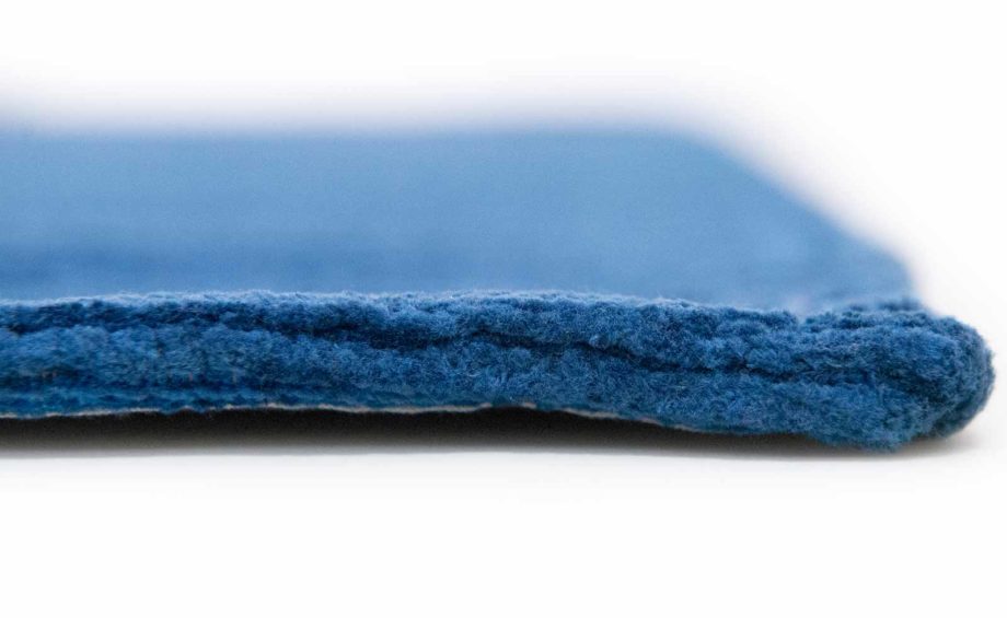 Louis De Poortere tapis CA 9225 Meditation Coral Blue Lagoon side