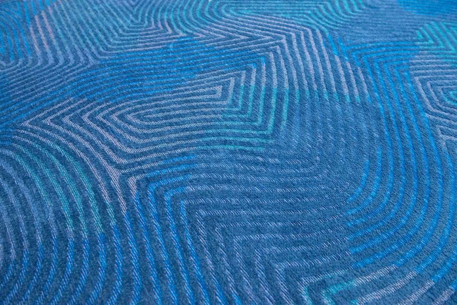 Louis De Poortere tapis CA 9225 Meditation Coral Blue Lagoon zoom 1