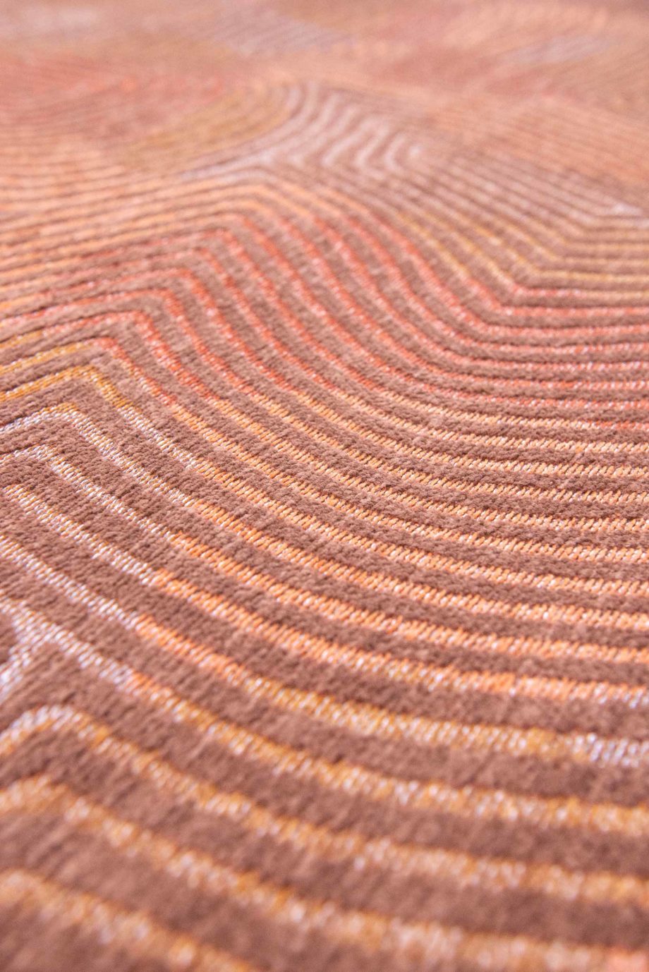 Louis De Poortere tapis CA 9230 Meditation Coral Volcano zoom 3